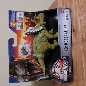 Jurassic World Dominion toy.  Kosmoceratops